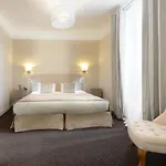 Hotel Des Batignolles Paris