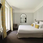 Hotel Des Batignolles Paris