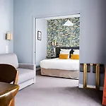 Hotel Des Batignolles Paris