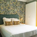 Hotel Des Batignolles Paris