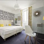 Hotel Des Batignolles Paris
