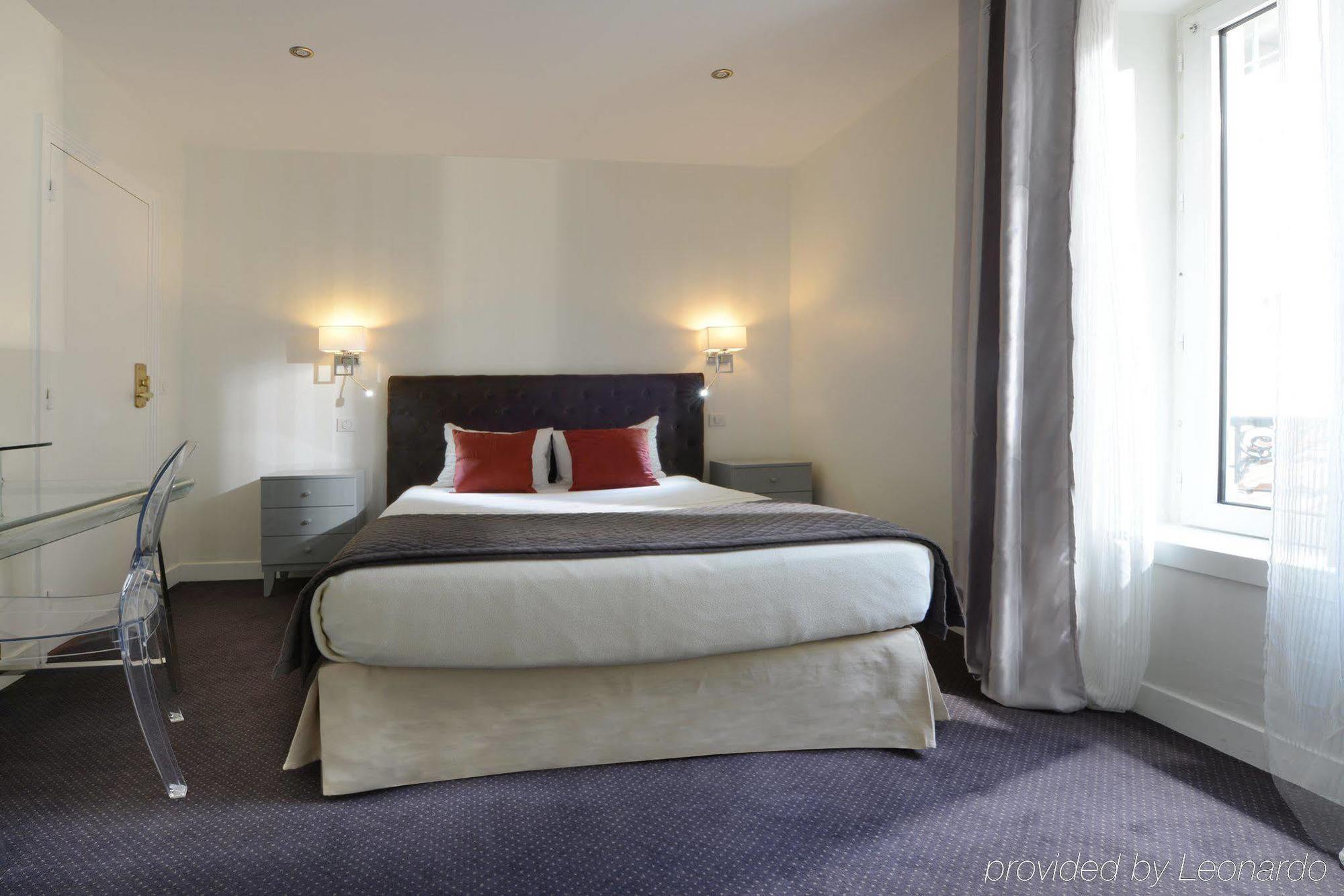 Des Batignolles 3*