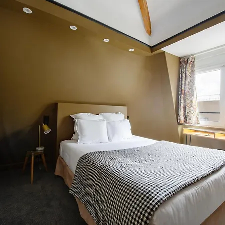 Hotel Des Batignolles Parigi