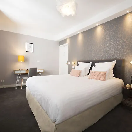 Des Batignolles Hotel