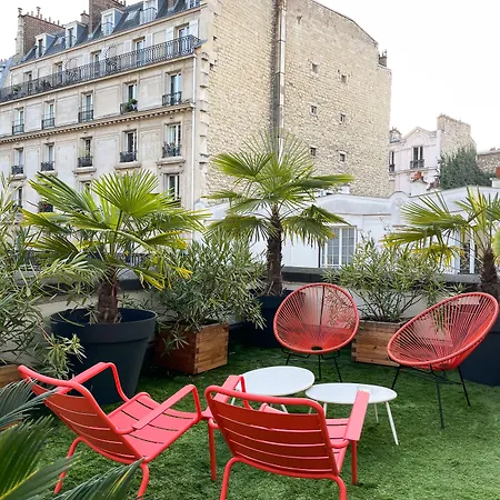 Hotel Des Batignolles 3*