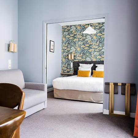 Hotel Des Batignolles Parigi